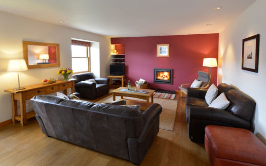 Farmhouse - Lounge