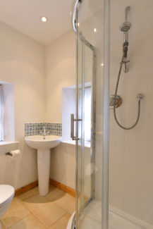 Farmhouse - Shower Room